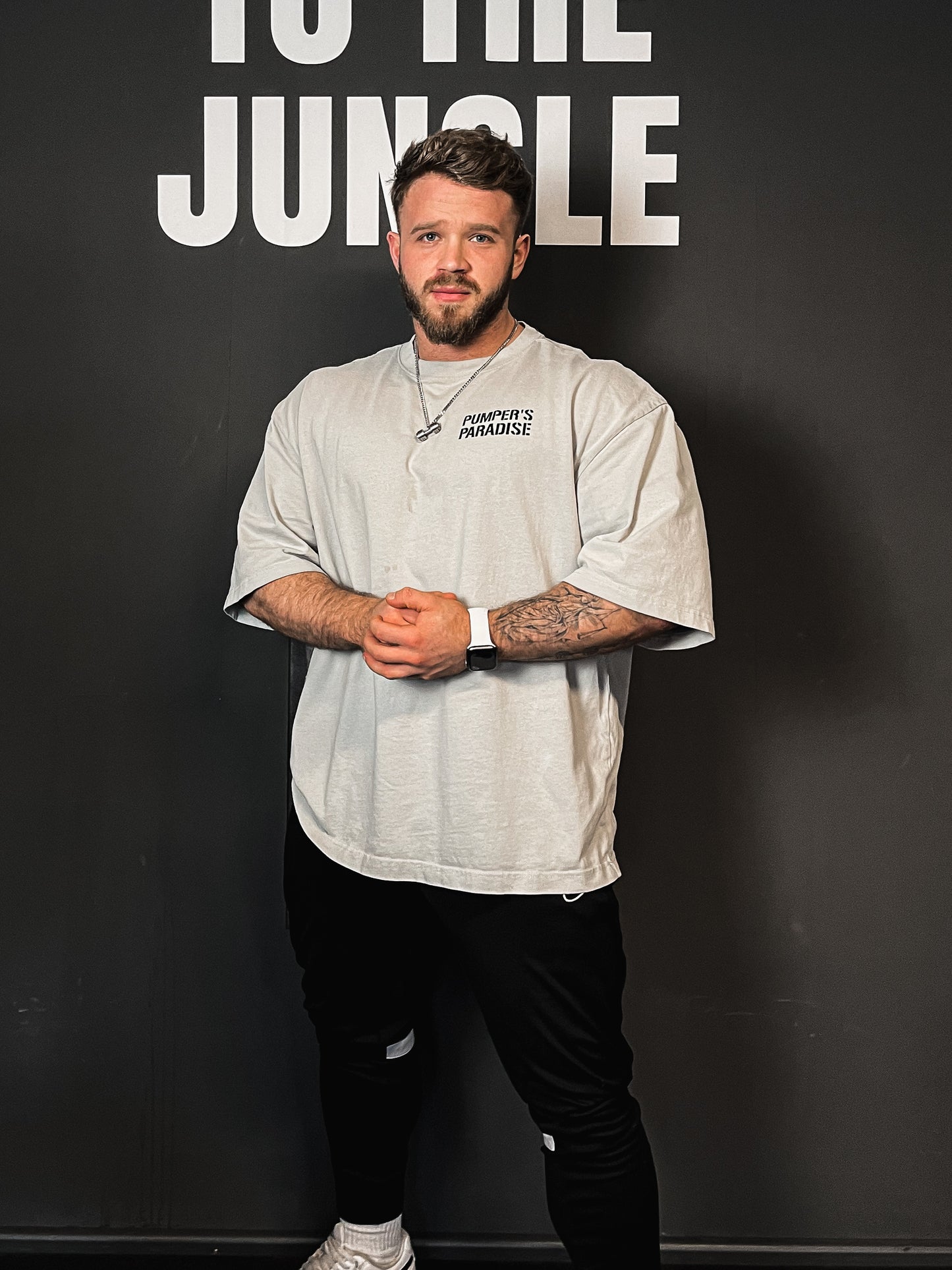 Iron Tee "Pumper" - Weißgrau Ultra Oversize