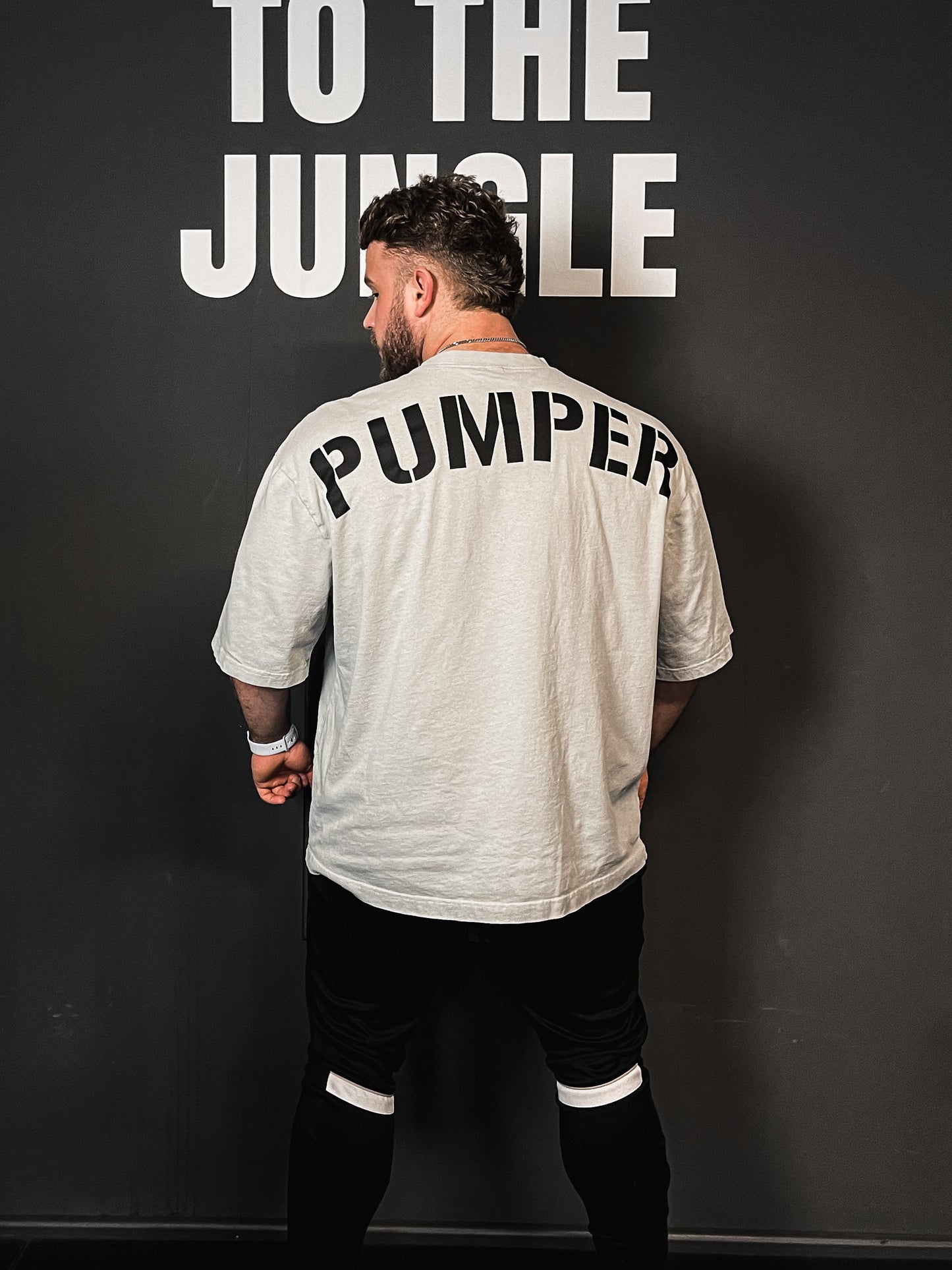 Iron Tee "Pumper" - Weißgrau Ultra Oversize