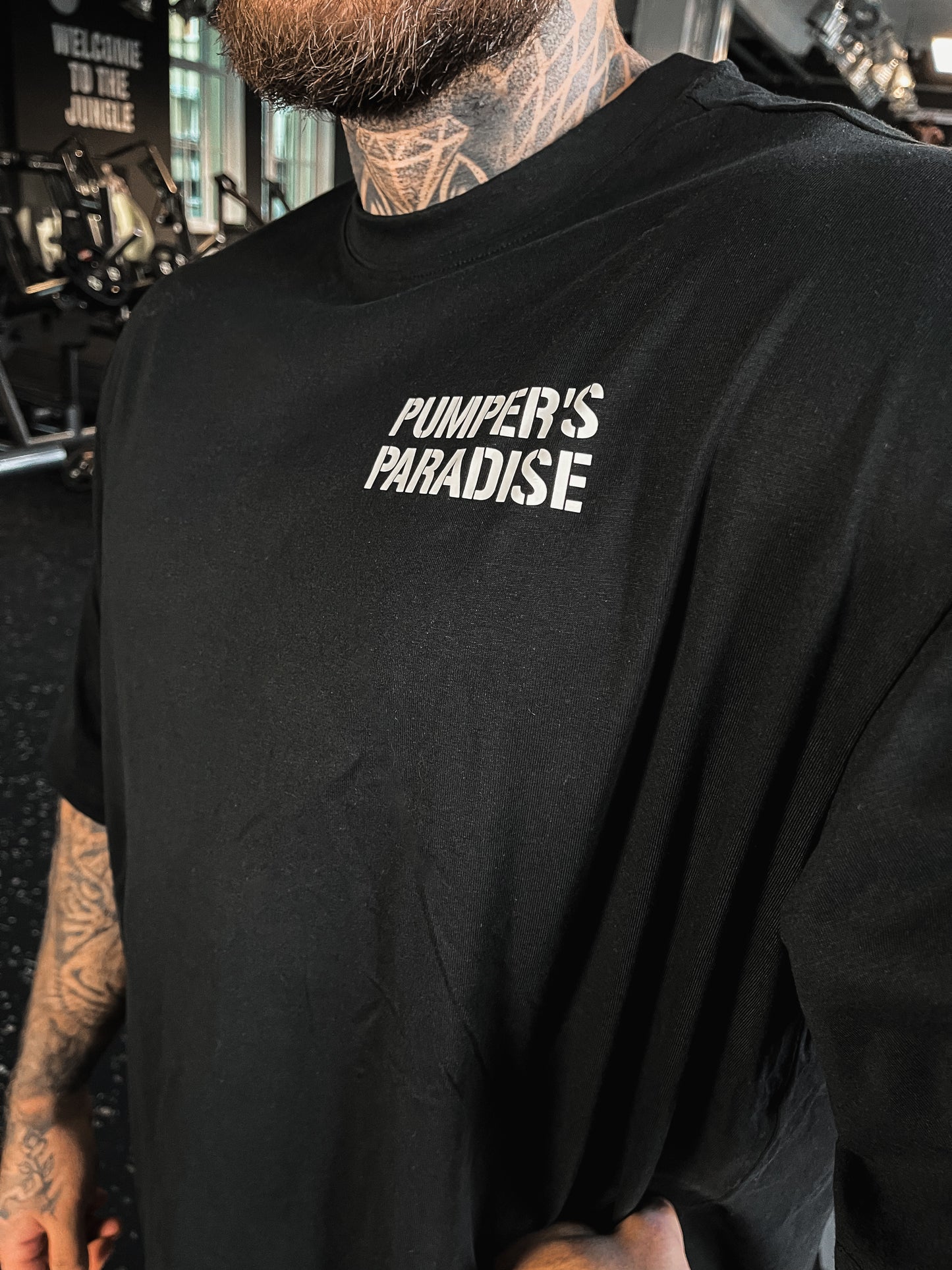 Iron Tee "Pumper" - Schwarz Ultra Oversize